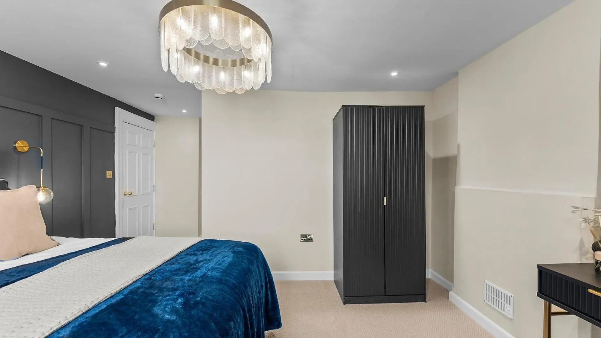 Apartment Luxurious Abode In Central Bath